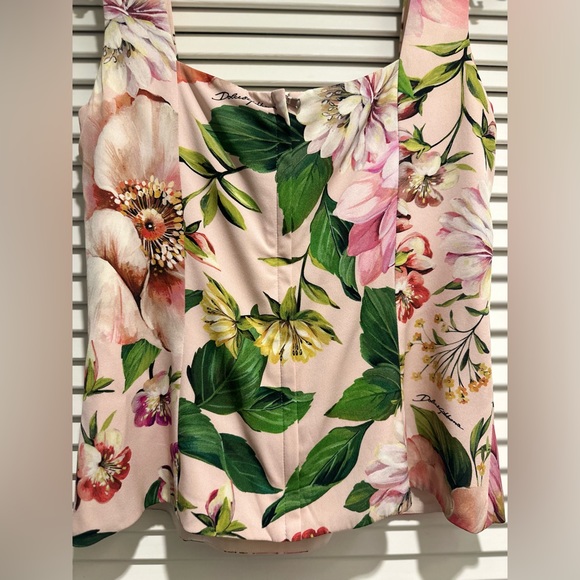 Dolce & Gabbana Charmeuse Floral Top, IT42, Perfect condition - Picture 10 of 16